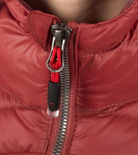 Campera de mujer Shelby con capucha