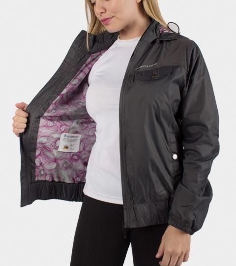 Rompeviento de mujer Aliwe