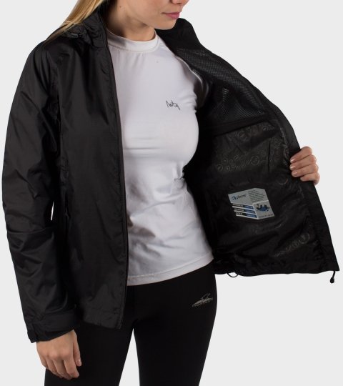 Campera rompeviento de mujer Eluney