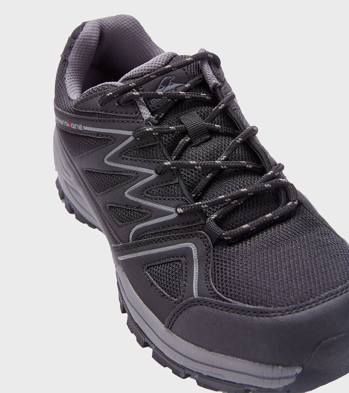 Zapatillas outdoor de hombre Suburban