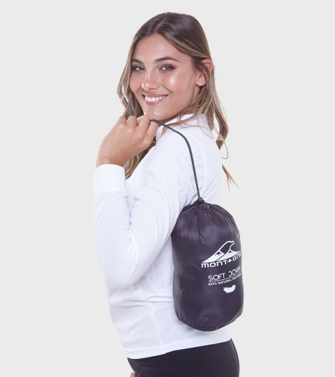 Campera de mujer Shelby con capucha