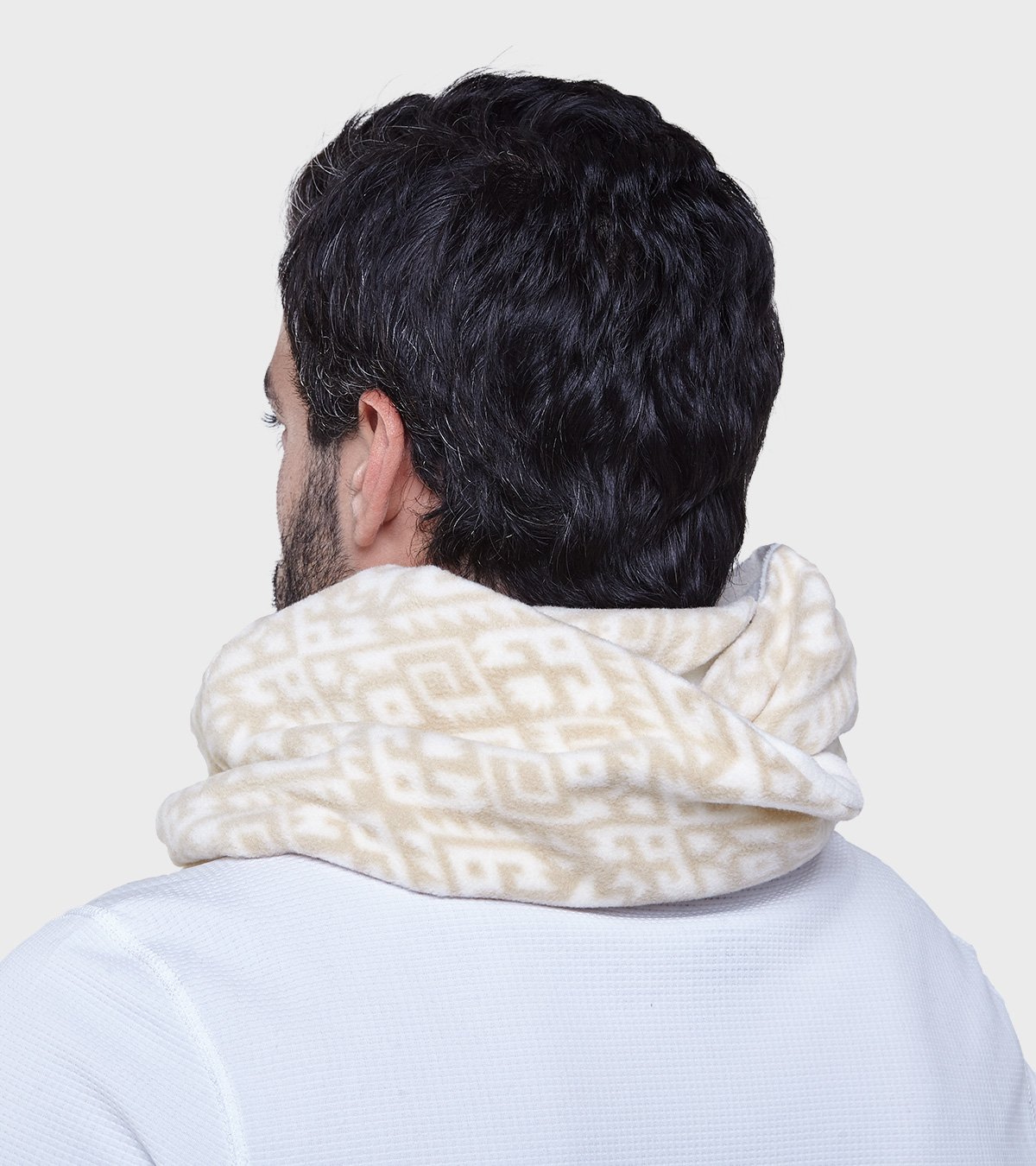 Cuello Hug
