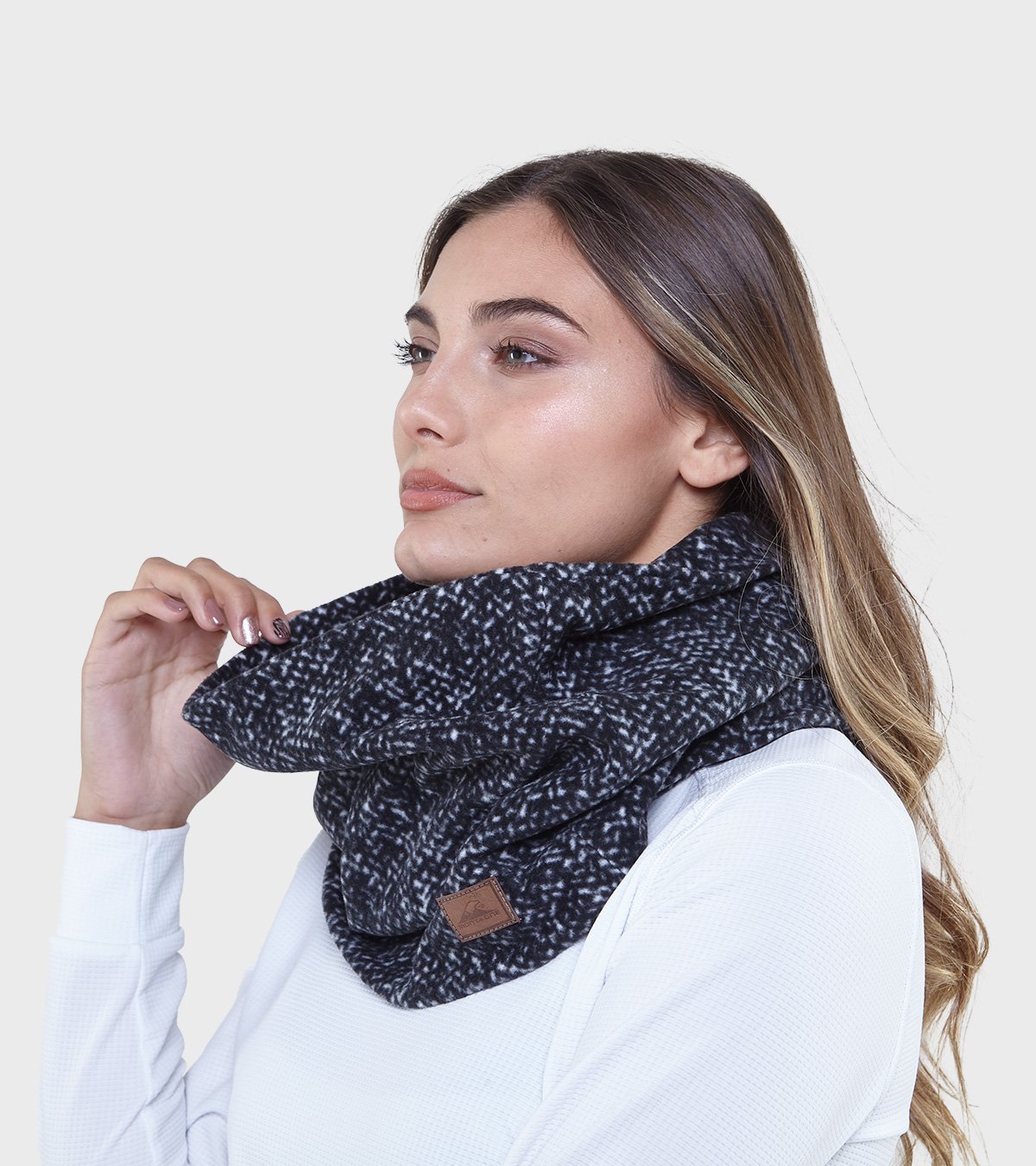 Cuello Hug