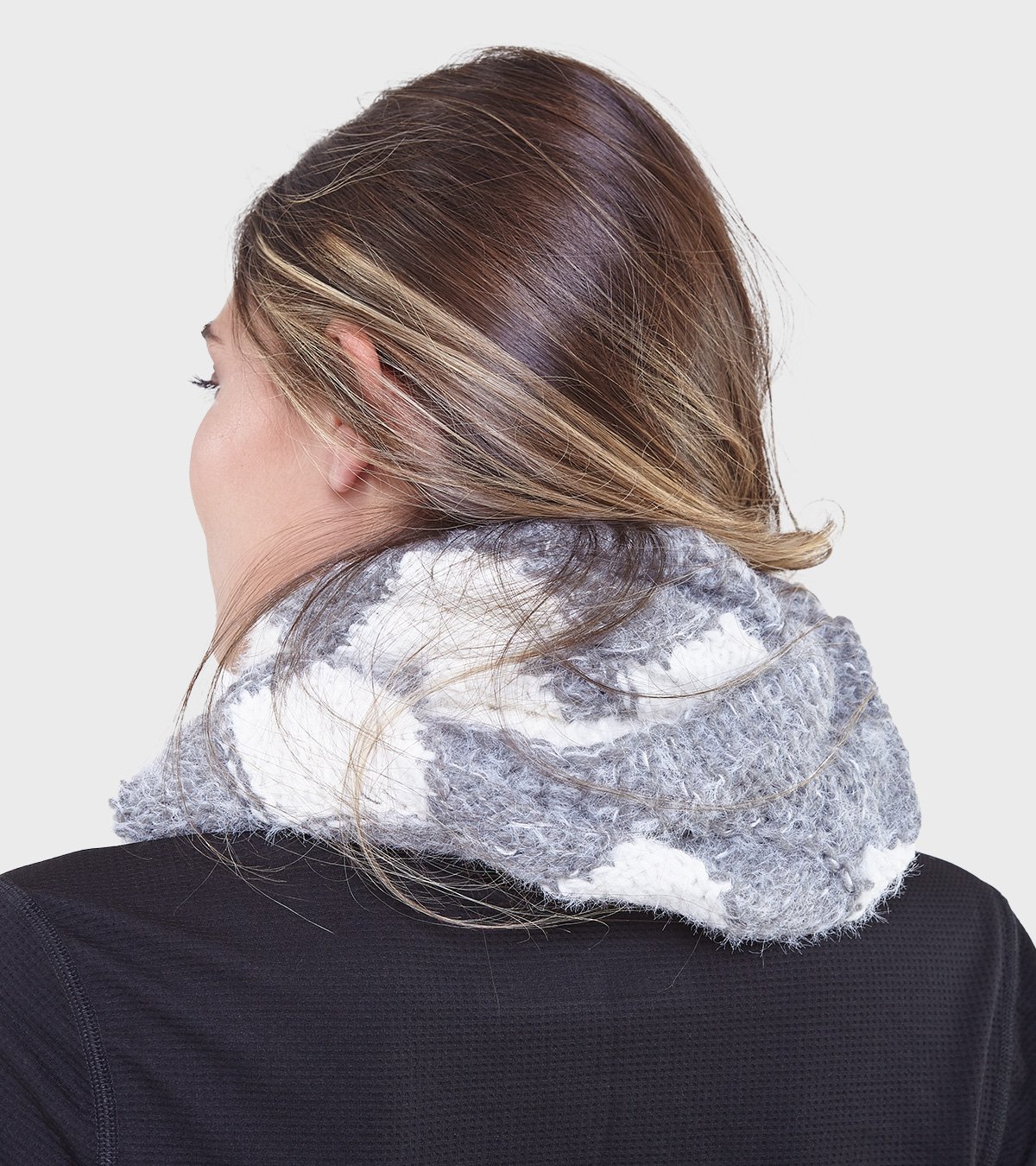 Cuello Agra