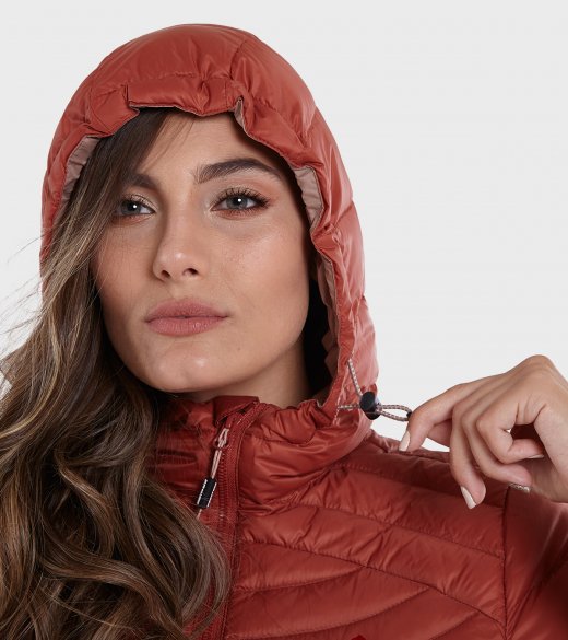 Campera de mujer Shelby con capucha