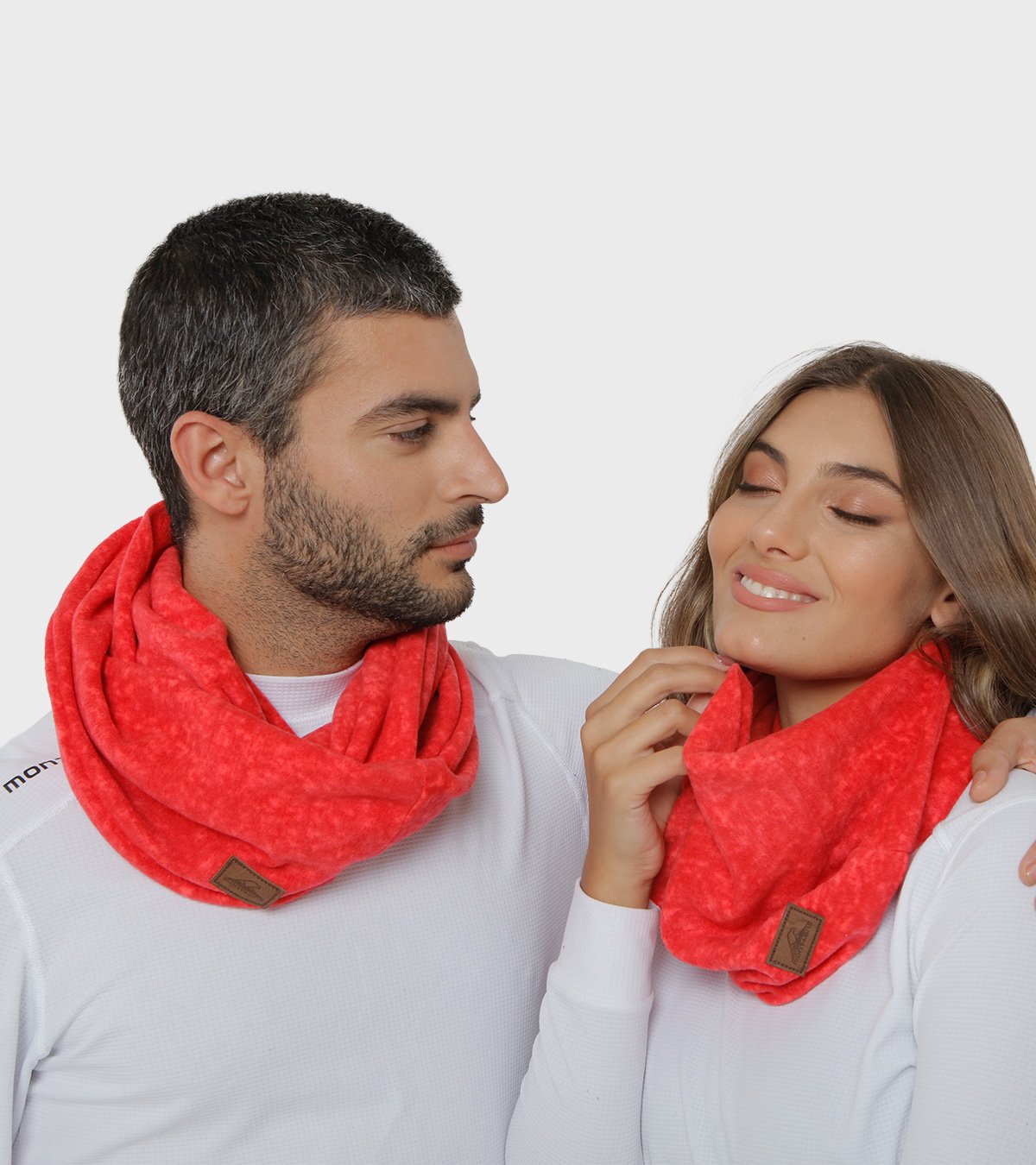 Cuello Hug