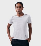 Remera de mujer Embrace - Heritage