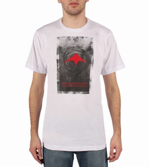 Remera de hombre Wall