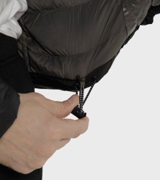 Campera de hombre Neegan con capucha