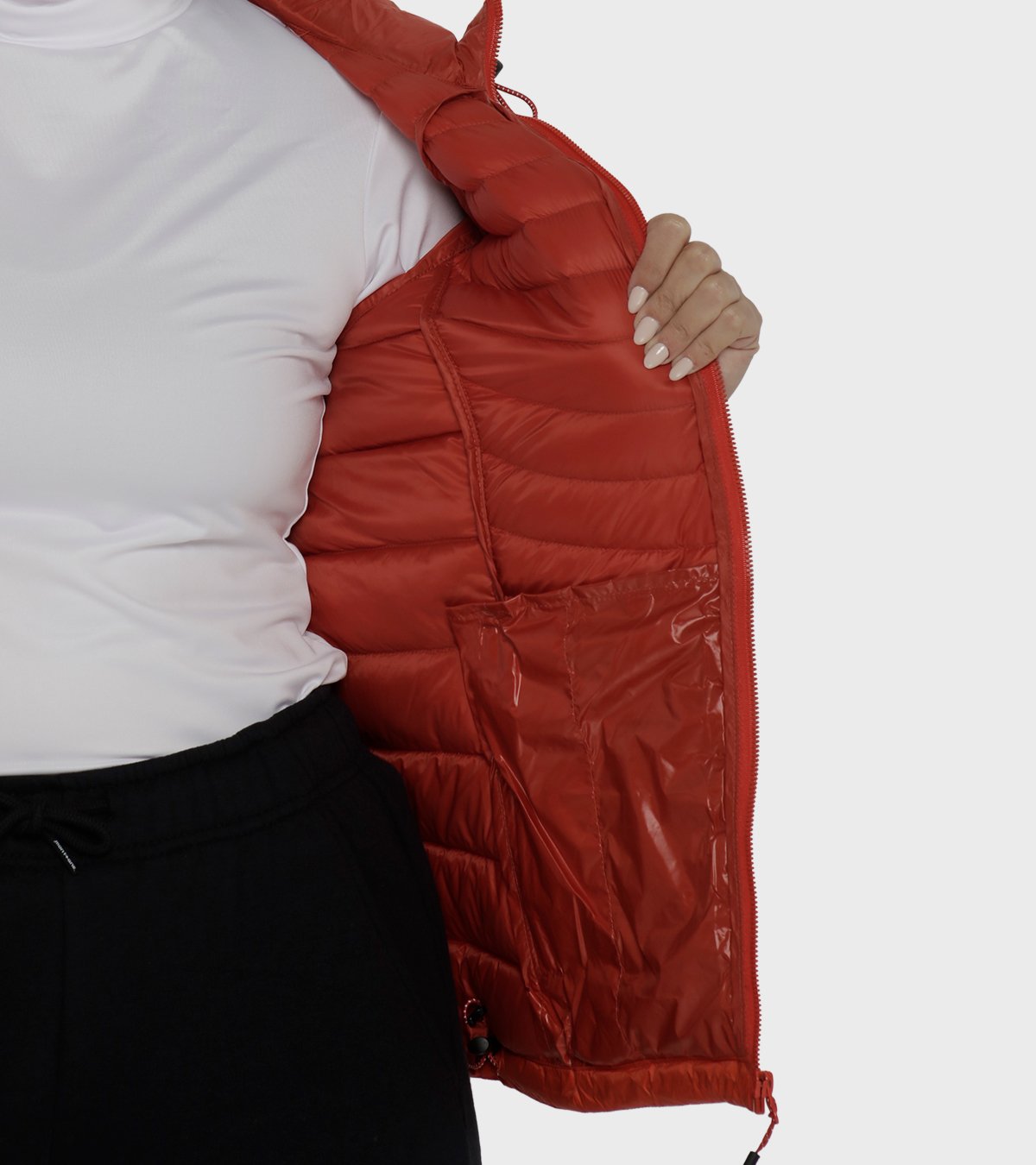 Campera de mujer Shelby con capucha