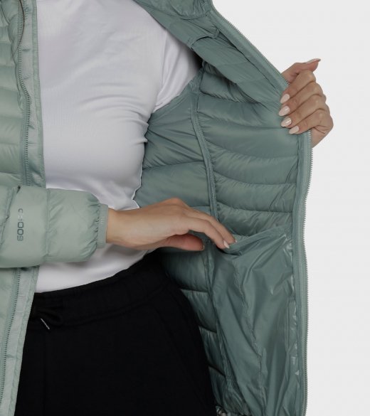 Campera de mujer Shelby con capucha