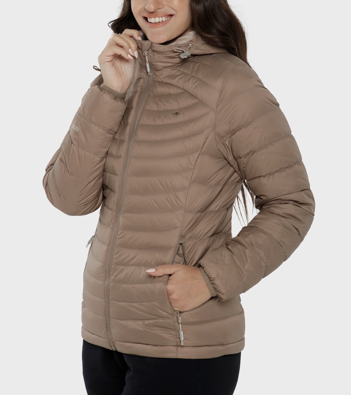 Campera de mujer Shelby con capucha