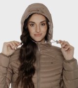 Campera de mujer Shelby con capucha