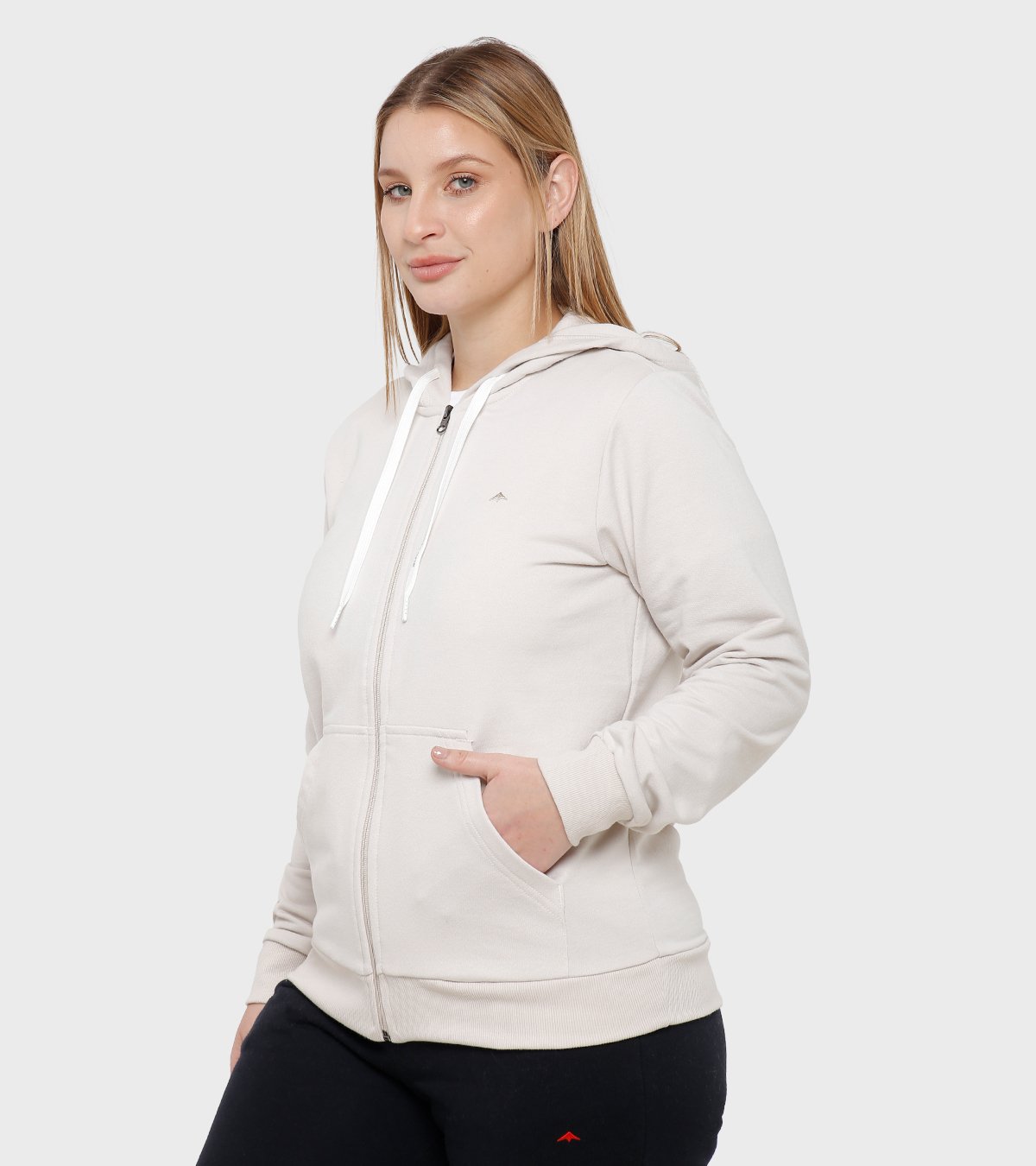Campera de mujer Essential