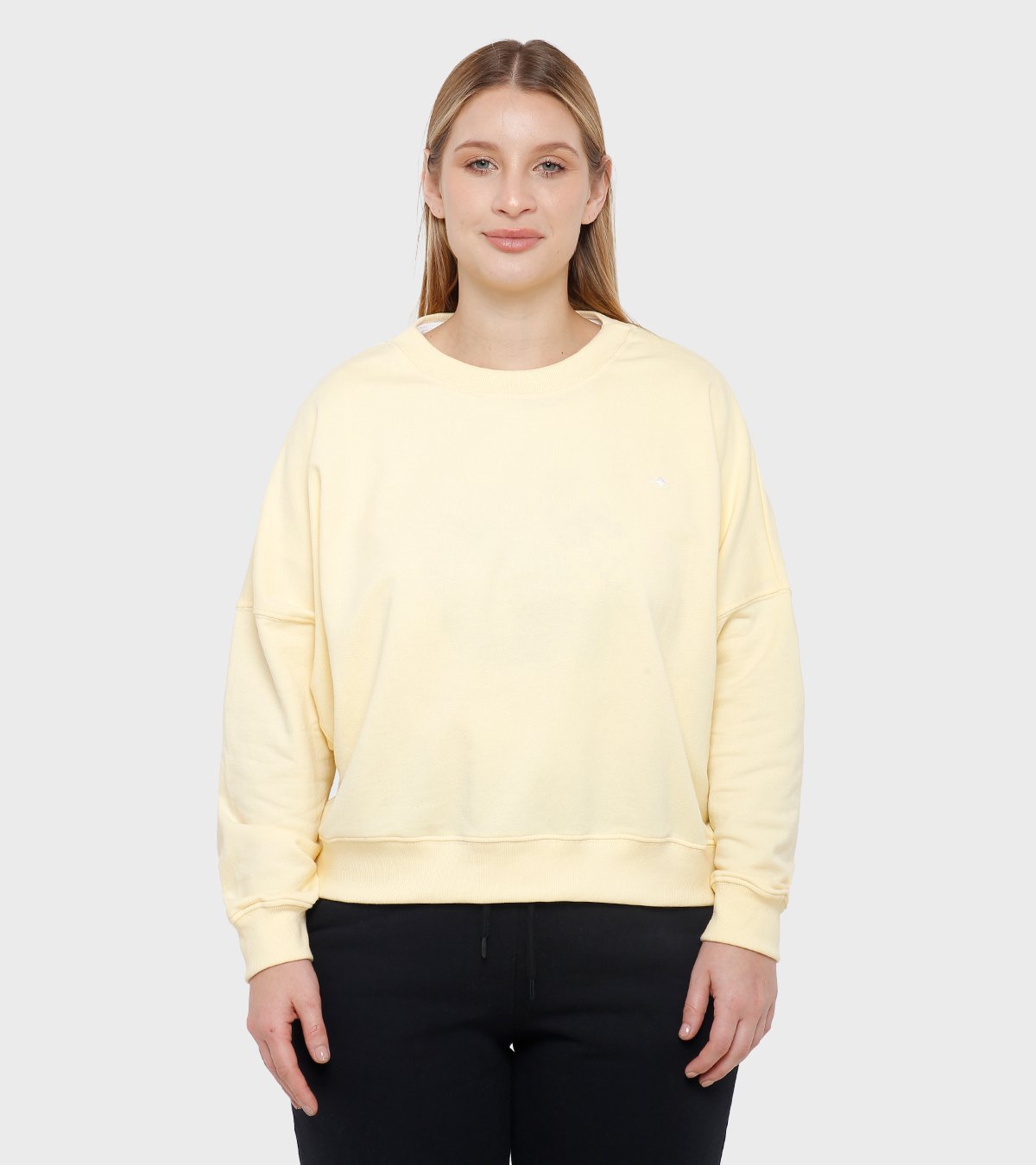 Buzo de mujer Essential M