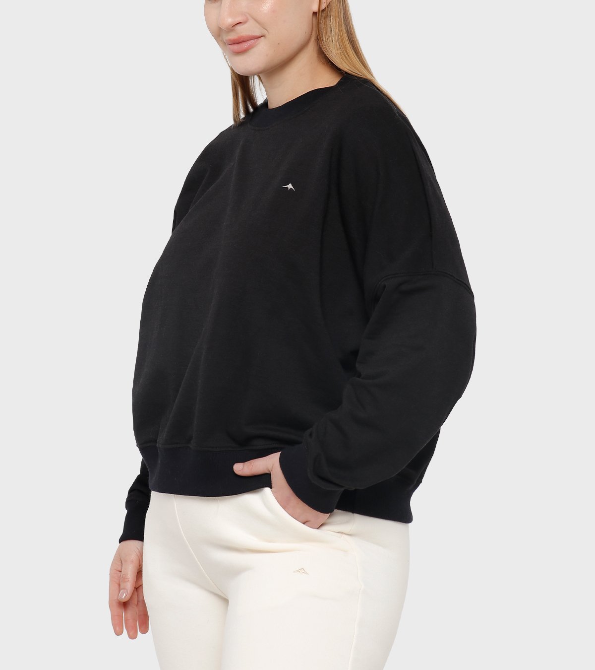 Buzo de mujer Essential M Buzo de mujer Essential M