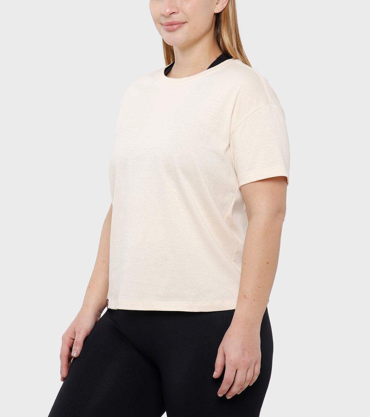 Remera de mujer Essential