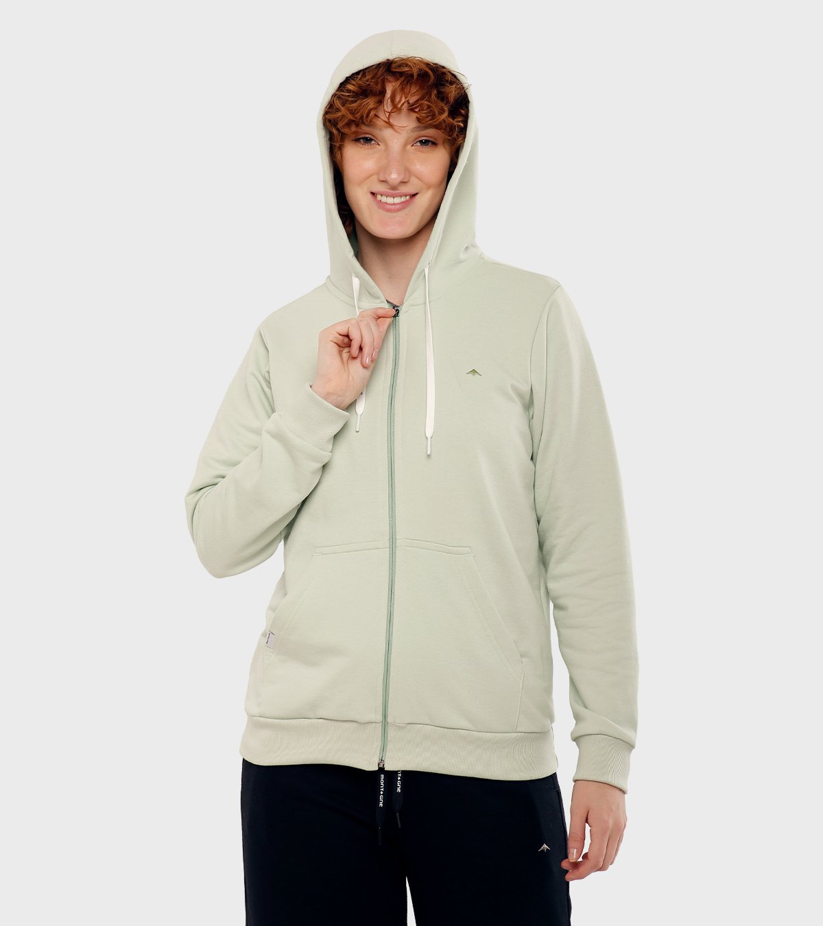 Campera de mujer Essential