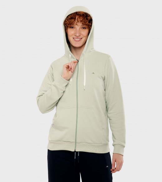 Campera de mujer Essential