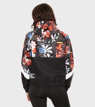 Rompeviento de mujer Mantis