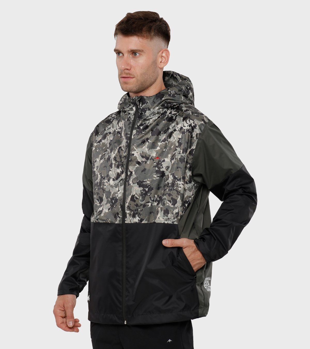 Rompeviento de hombre Chase