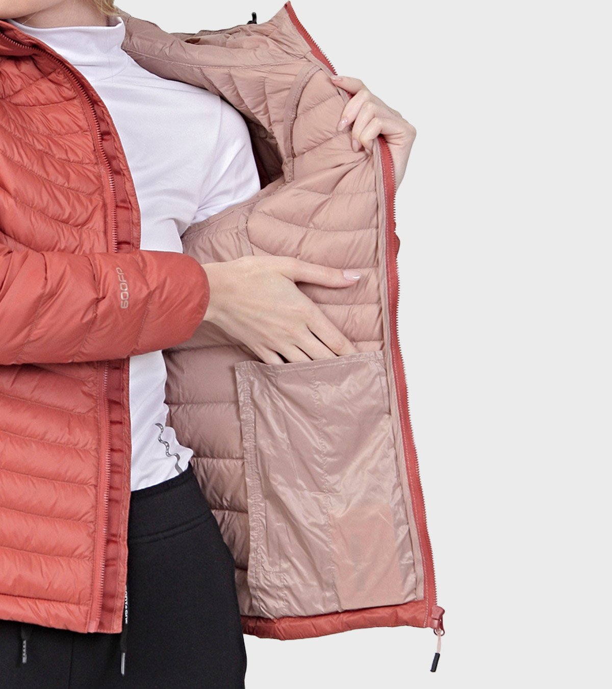 Campera de mujer Shelby con capucha