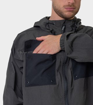 Rompeviento de hombre Tesis H