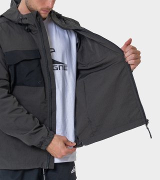 Rompeviento de hombre Tesis H