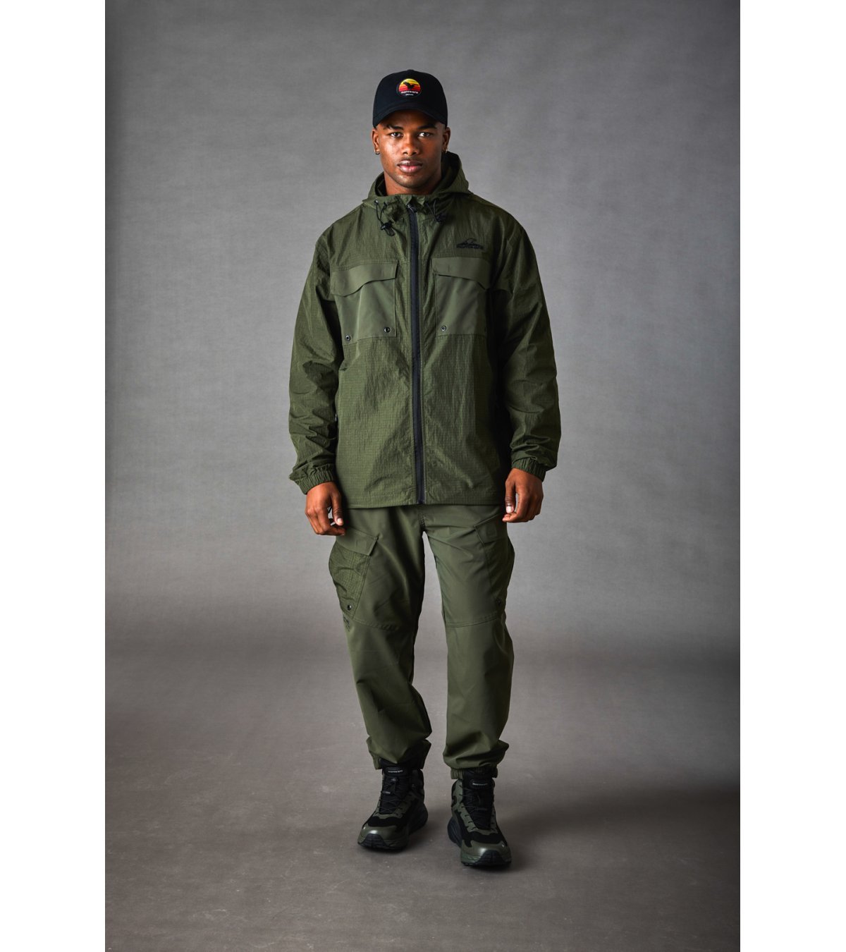 Rompeviento de hombre Tesis H