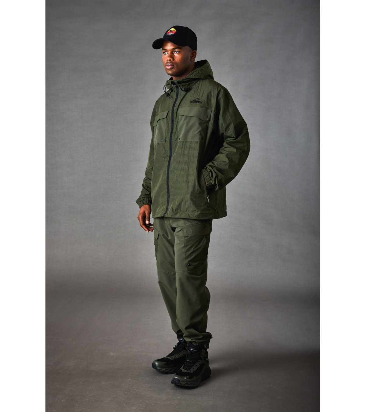 Rompeviento de hombre Tesis H