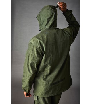 Rompeviento de hombre Tesis H