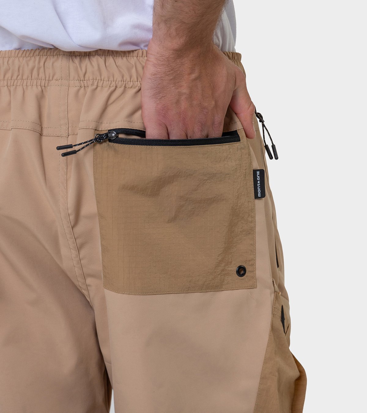 Pantalón de hombre Tesis