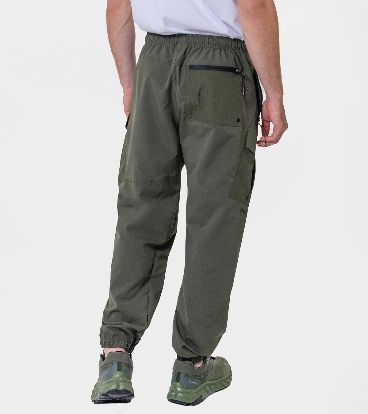 Pantalón de hombre Tesis