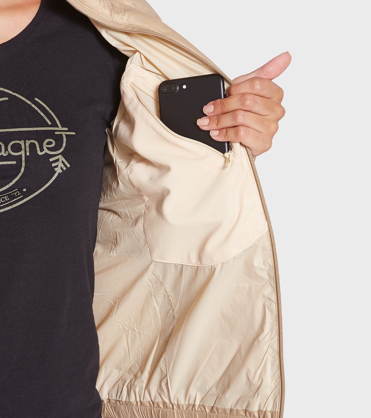 Campera de mujer Omega Pro