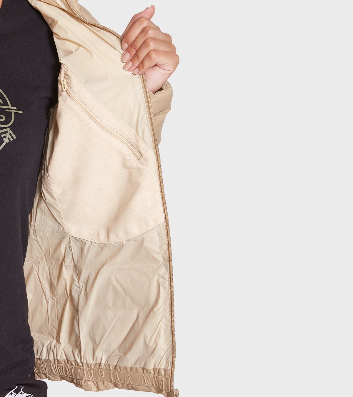 Campera de mujer Omega Pro