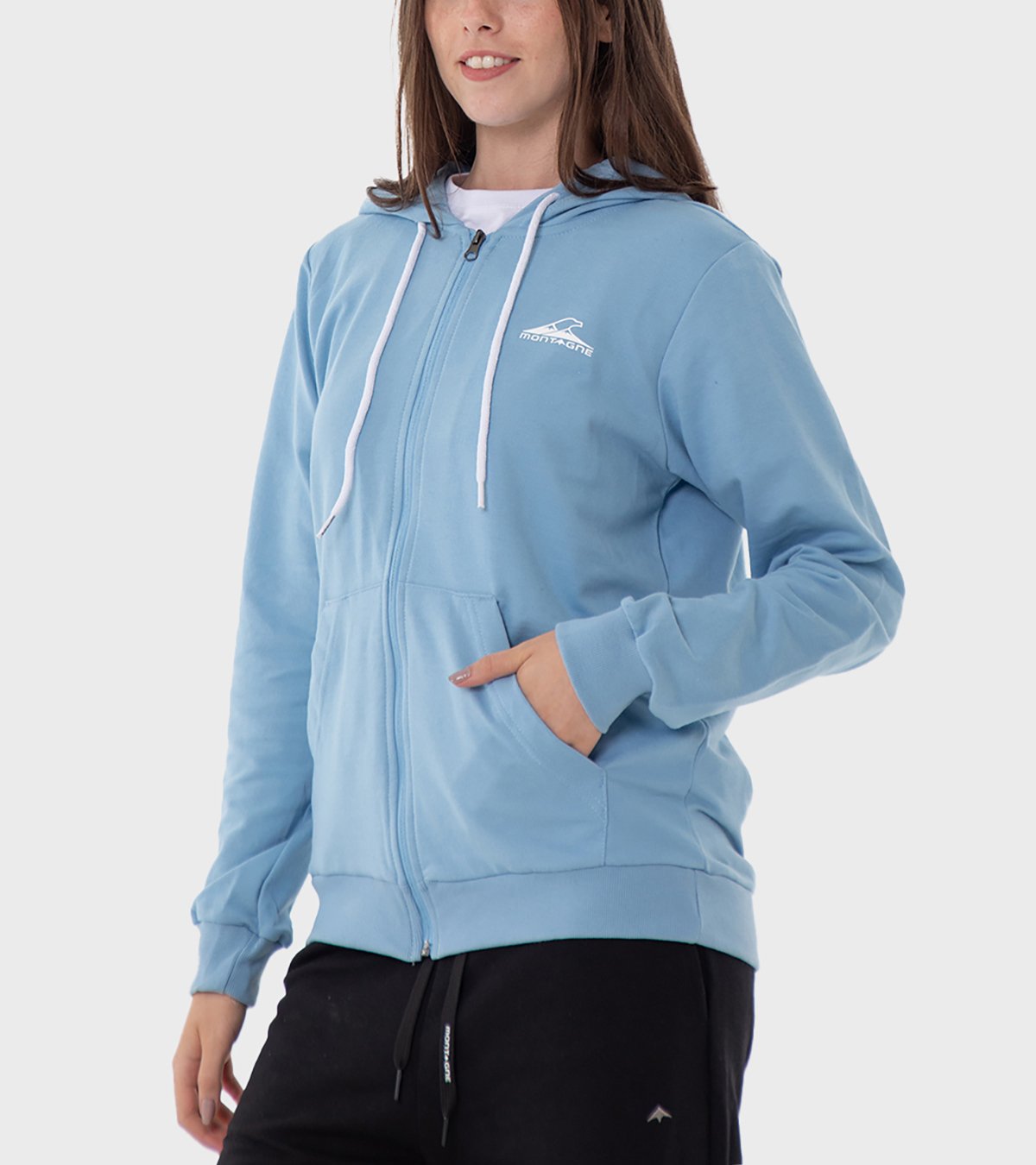 Campera de mujer Essential Campera de mujer Essential