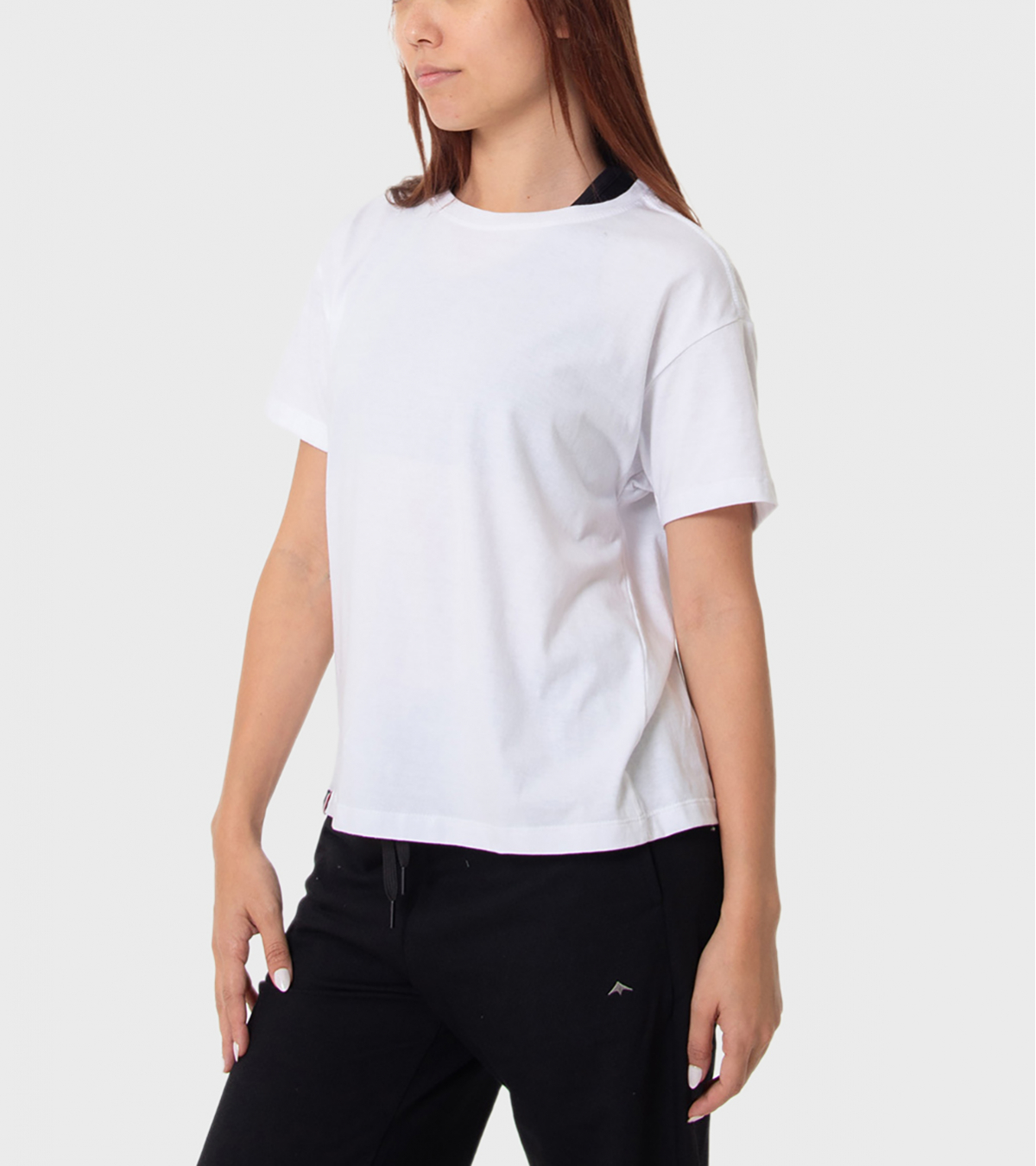 Remera de mujer Essential Remera de mujer Essential