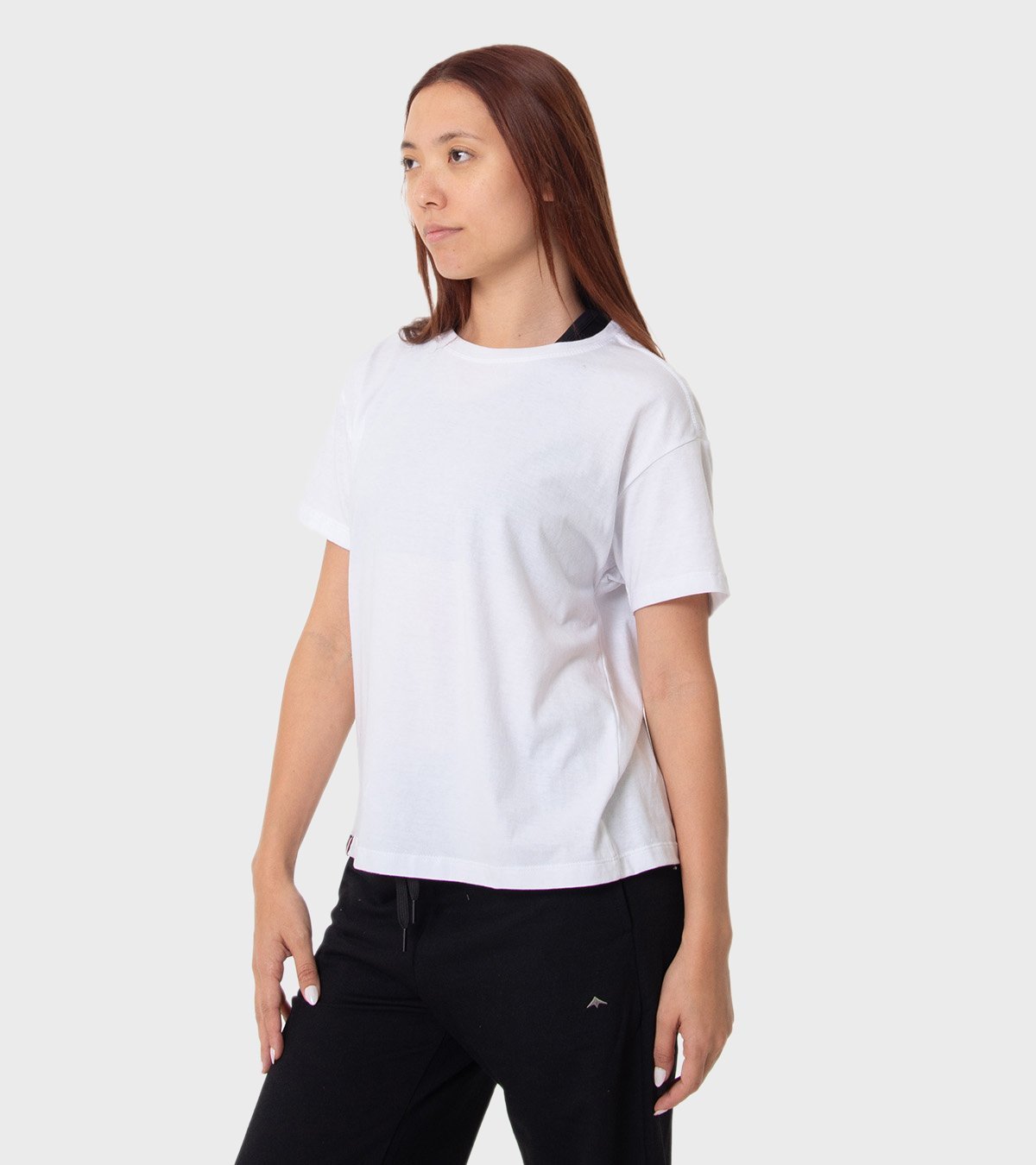 Remera de mujer Essential