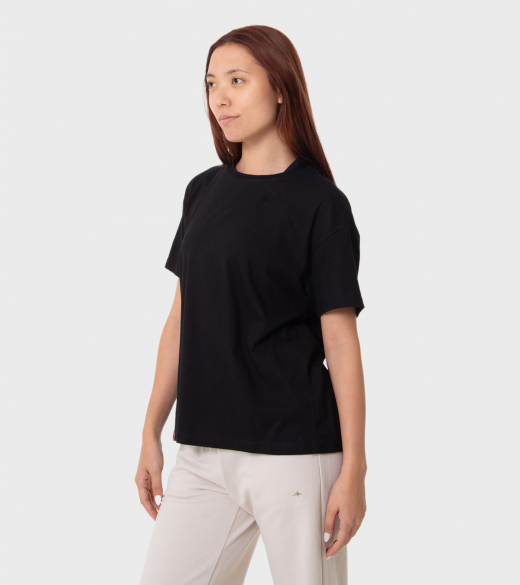 Remera de mujer Essential