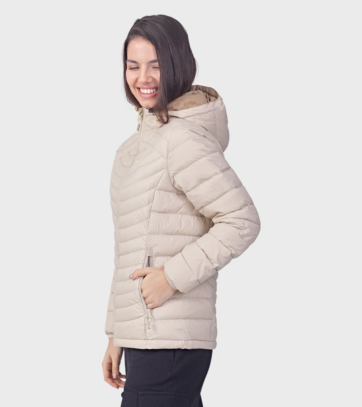 Campera de mujer Kenly con capucha
