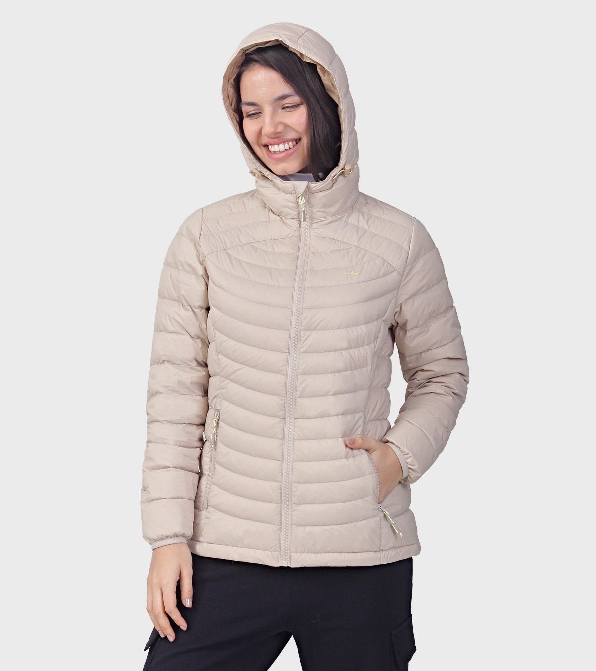 Campera de mujer Kenly con capucha