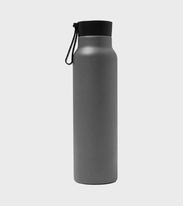 Botella térmica con botón 700 ml.