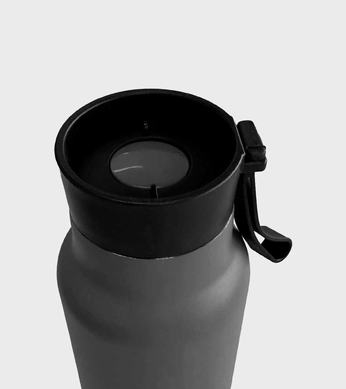 Botella térmica con botón 700 ml.