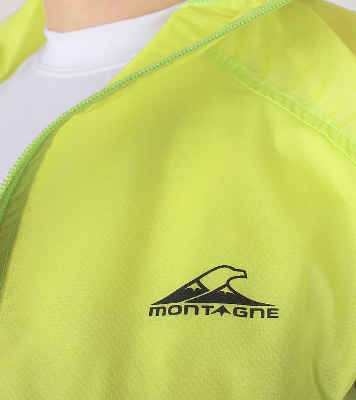 Rompeviento de mujer Litsa